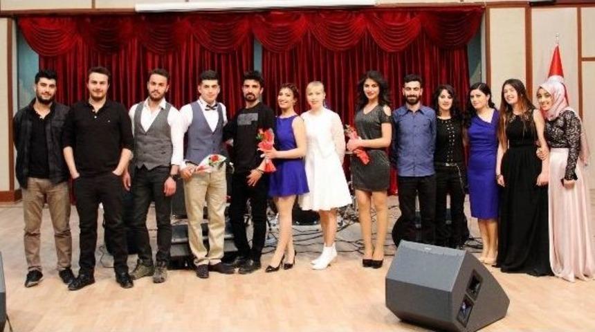 Yy&uuml;&rsquo;de Muhteşem Fl&uuml;t Konseri