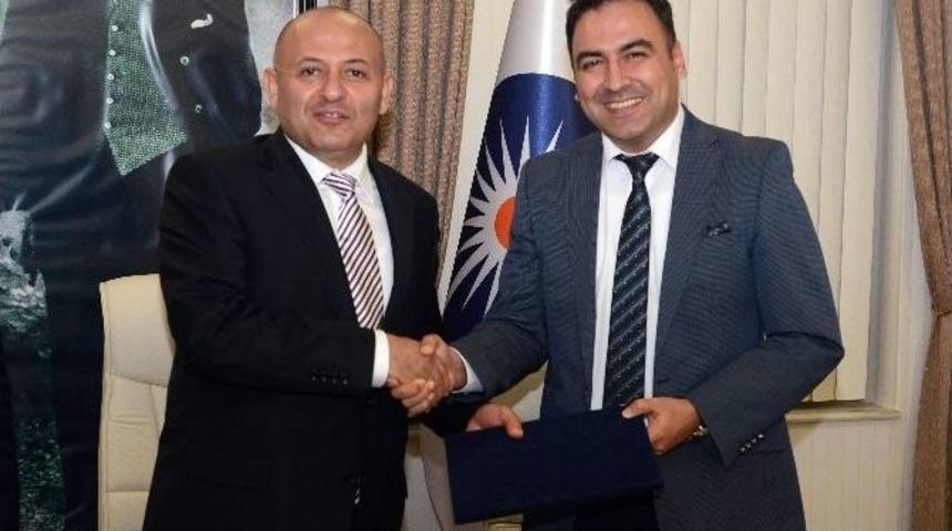 B&uuml;y&uuml;kşehir&rsquo;den &Ouml;ğrenci Ve Velilere Diş Eğitimi