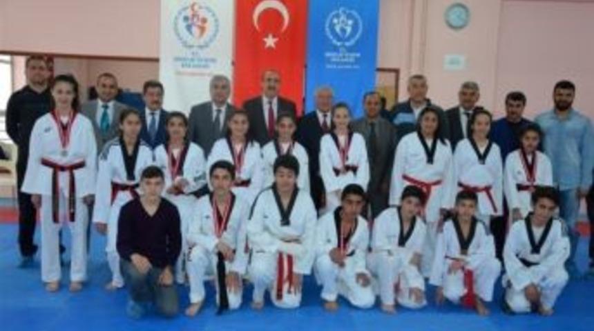 Malatyalı Tekvandocuların B&uuml;y&uuml;k Başarısı