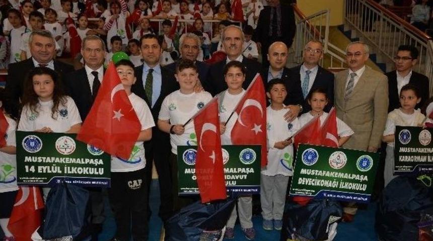 Bursa&rsquo;da Spor Coşkusu S&uuml;r&uuml;yor