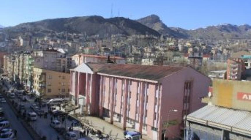 Hakkari&rsquo;de Artan Ev Kiralarına Tepki Yağıyor