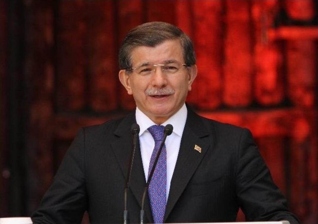 Davutoğlu Sur&rsquo;u İhya Planının A&ccedil;ıkladı