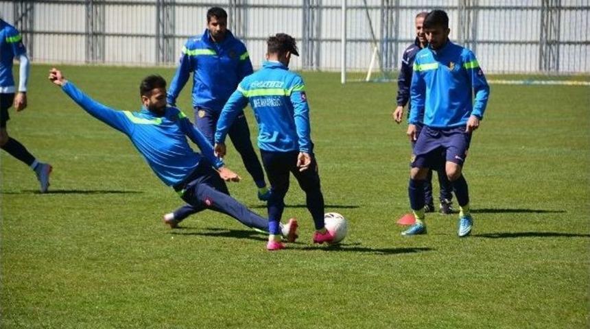 Ankarag&uuml;c&uuml;, Manisaspor Ma&ccedil;ı Hazırlıklarını S&uuml;rd&uuml;r&uuml;yor