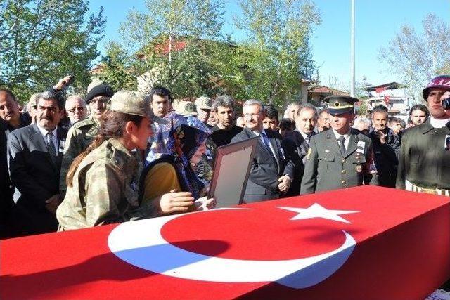 Şehadet Haberi, Bebeğinin 40’ının Çıktığı Gün Ulaştı