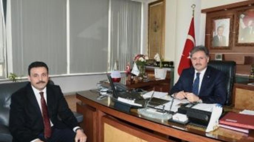 Polis Okulu M&uuml;d&uuml;r&uuml; Nal&ccedil;acı, Başkan &Ccedil;akır&rsquo;ı Ziyaret Etti