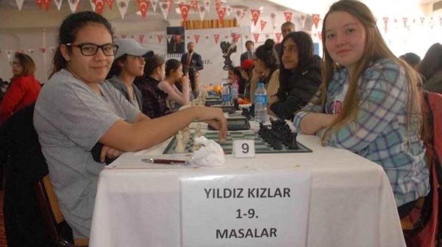 T&uuml;rkiye Satran&ccedil; B&ouml;lge Şampiyonası Fethiye&rsquo;de Yapılıyor
