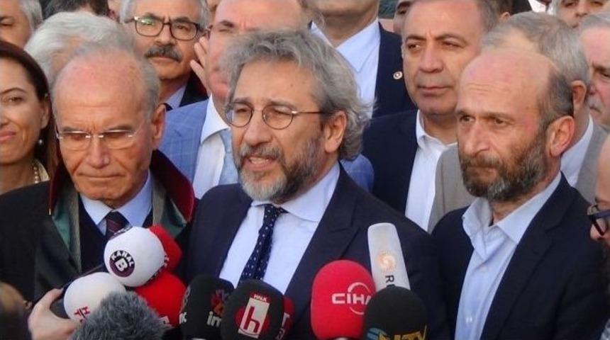 Can D&uuml;ndar Ve Erdem G&uuml;l&rsquo;&uuml;n Davası Ertelendi
