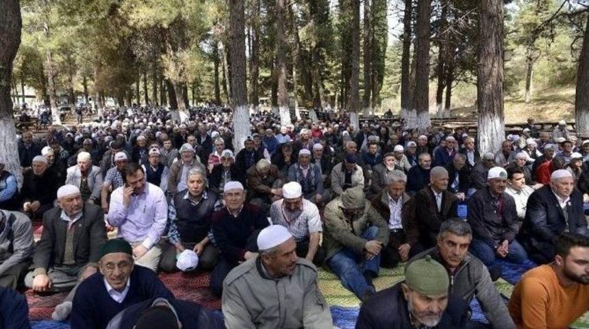 Tepebaşı Bin 500 Kişiyi &Ccedil;anakkale&rsquo;ye G&ouml;t&uuml;rd&uuml;