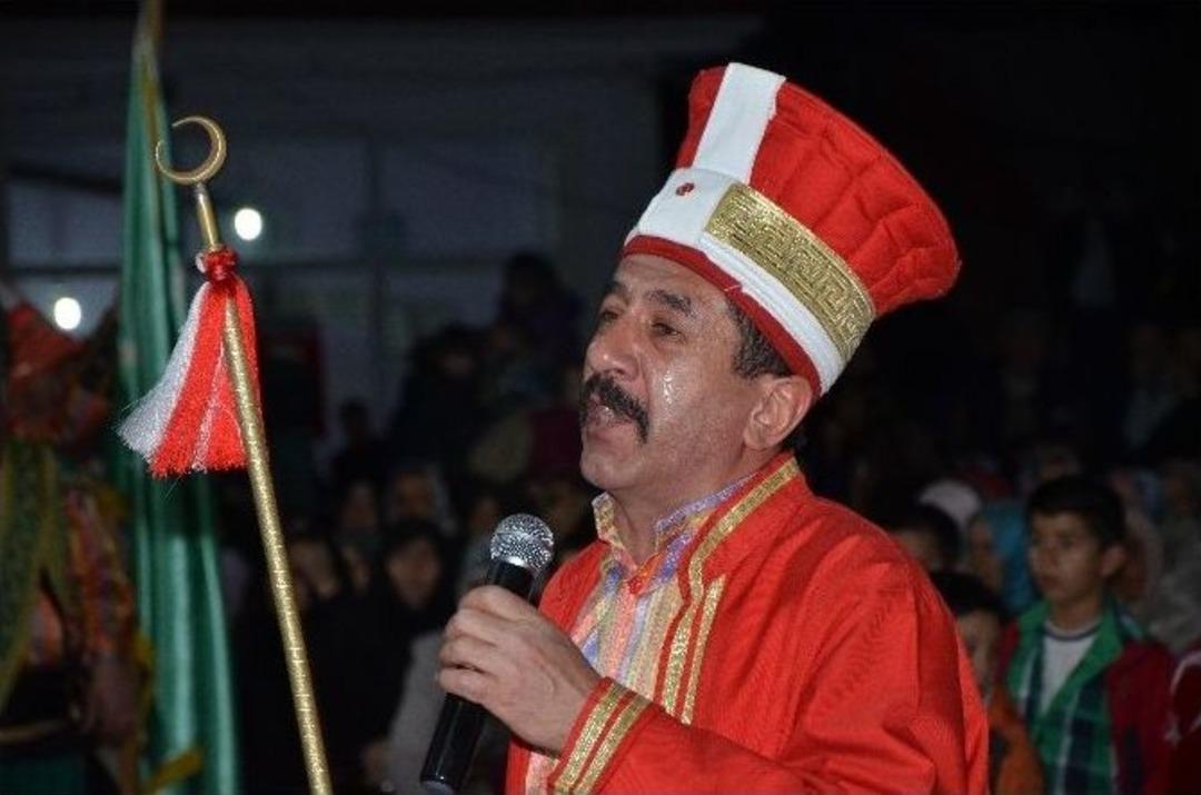 İn&ouml;n&uuml;&rsquo;de Zafer Gecesi