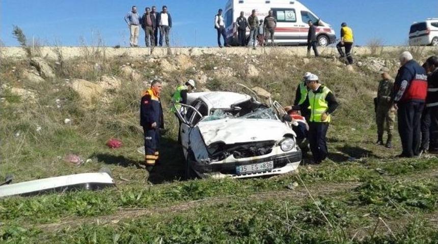 Adıyaman&rsquo;da Otomobil Takla Attı: 4 Yaralı