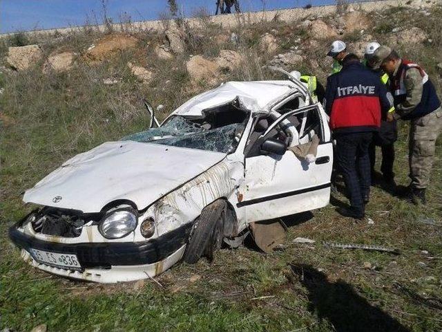 Adıyaman’da Otomobil Takla Attı: 4 Yaralı