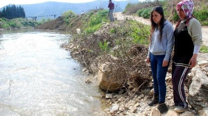 Acılı Aile İsyan Etti: "bize Yardım Edin"