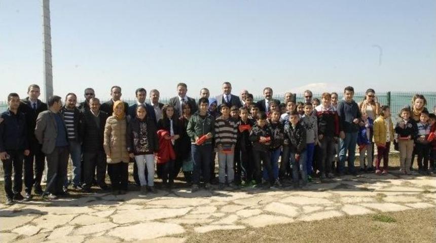 Y&uuml;kseova&rsquo;dan Gelen &Ouml;ğrencilere Moral Yemeği