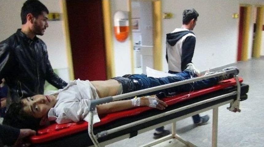 Okulun 4&rsquo;&uuml;nc&uuml; Katından D&uuml;şen &Ouml;ğrenci Yaralandı