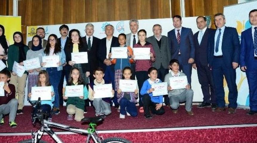 B&uuml;y&uuml;kşehir Okuyan &Ouml;ğrencileri &Ouml;d&uuml;llendirdi