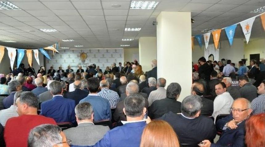 Elvan: "t&uuml;rkiye H&acirc;l&acirc; G&uuml;venli Bir Limandır Ve G&uuml;venli Liman Olmaya Devam Edecektir"