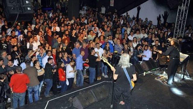 Erkin Koray’dan Son Üç Konser