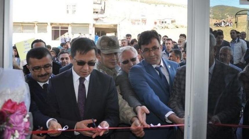 Sincik Halk K&uuml;t&uuml;phanesi Hizmete A&ccedil;ıldı