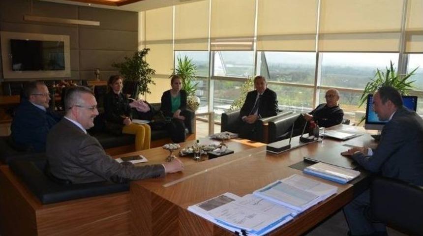 Oto Yolun Karacabey Etabı Masaya Yatırıldı