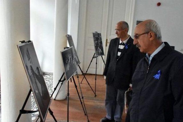 Chp Lideri Kılıçdaroğlu, ’biz De Varız’ Fotoğraf Sergisini Gezdi