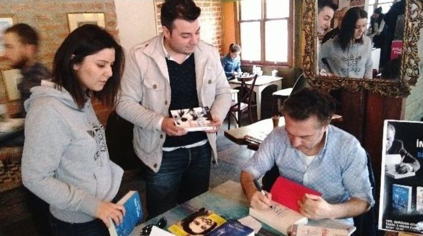 Yazar Birol &Ouml;zt&uuml;rk&rsquo;&uuml;n İmza G&uuml;n&uuml;