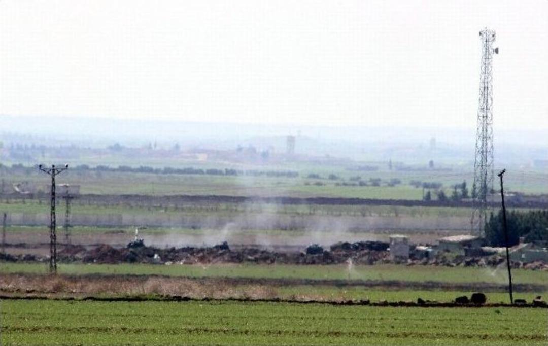 Tank Ve Fırtına Ob&uuml;sleri Işid Mevzilerini Vuruyor