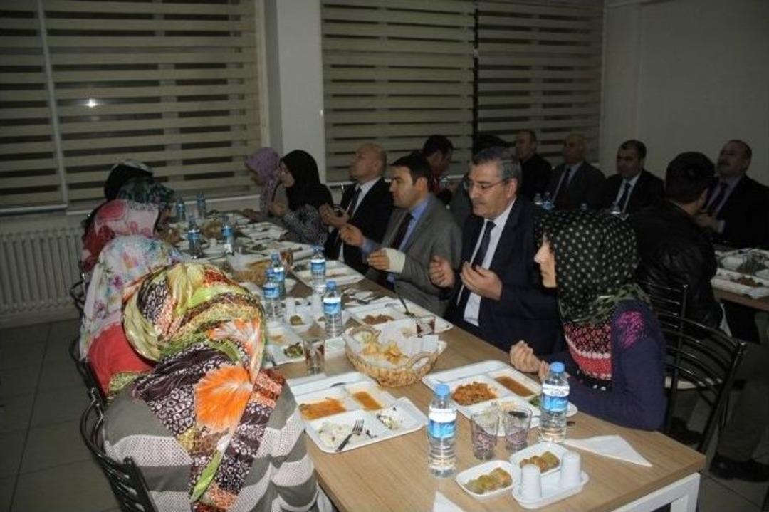 Tuba Işın, Sertifika T&ouml;renine Katıldı