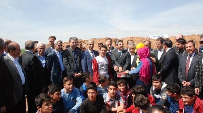 Kahta Fen Lisesinin Temeli Atıldı