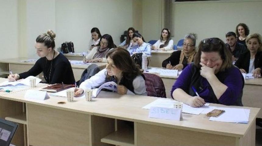 Bandırma&rsquo;da Farkındalık Ve Empatik İletişim Semineri D&uuml;zenlendi