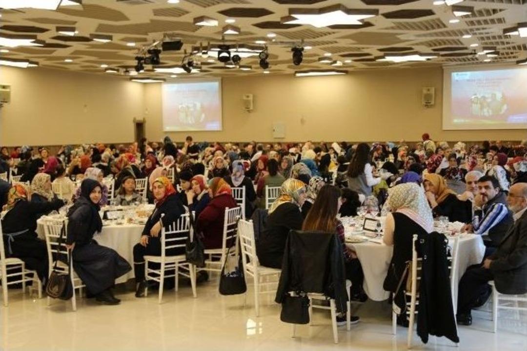 &Uuml;sk&uuml;dar&rsquo;da Teog Veli Bilgilendirme Toplantısı Yapıldı