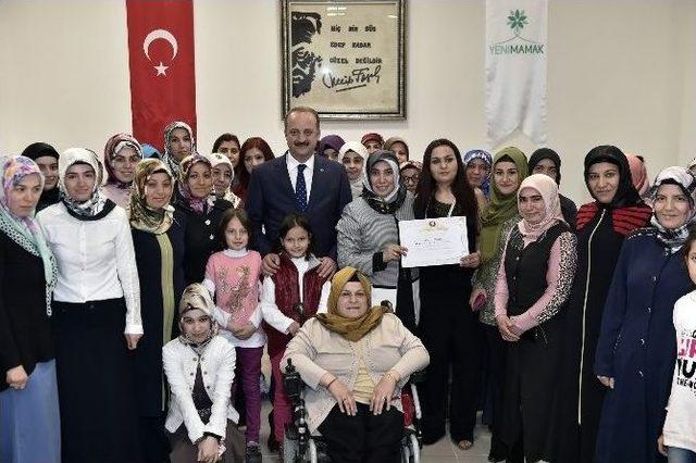 Aile Akademisi’nde Evlilik Ve Çocuk Eğitimi