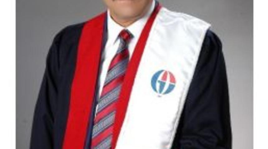 Yumrutaş Rekt&ouml;r Adaylığını A&ccedil;ıkladı