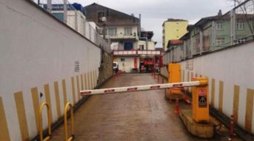 Belediye Otoparkı 7 Gün 24 Saat Hizmet Veriyor