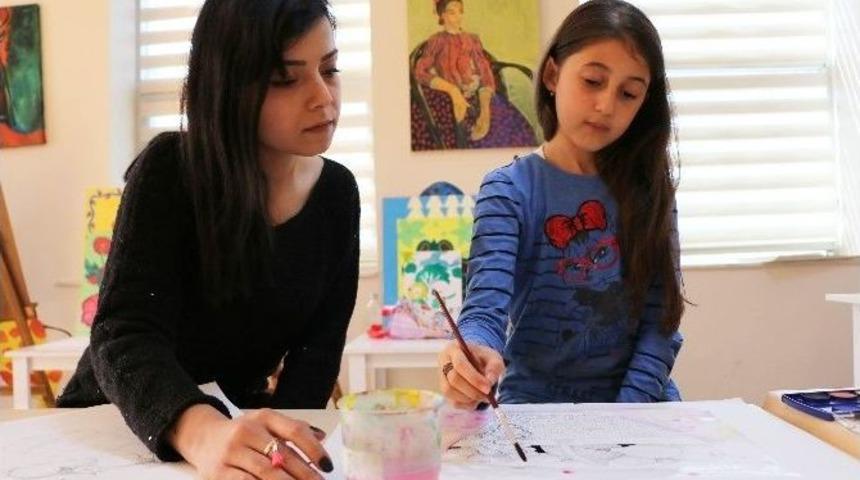 Akbem&rsquo;de &Ouml;ğrenciler Eğlenerek &Ouml;ğreniyor