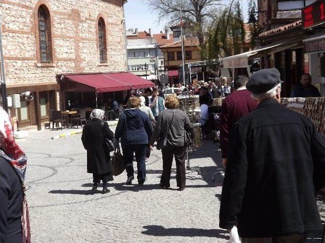 Tarihi Odunpazarı’nda Görülmemiş Kalabalık