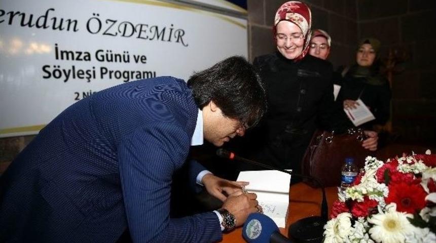 Yazar Feridun &Ouml;zdemir: