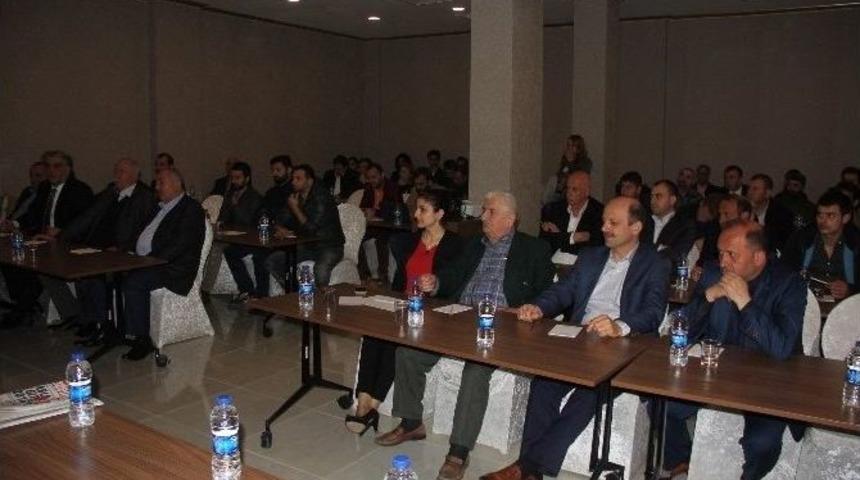 Turizm Sekt&ouml;r&uuml;n&uuml;n Sorunları Masaya Yatırıldı