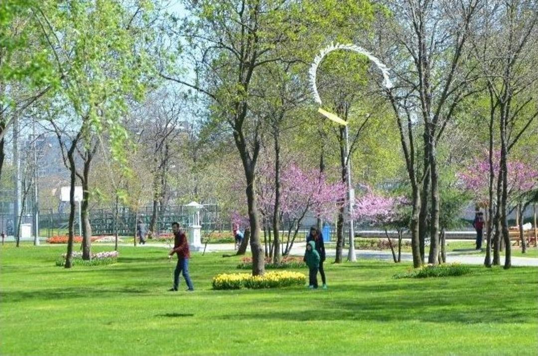 T&uuml;rk Polis Teşkilatı&rsquo;ndan U&ccedil;urtma Şenliği