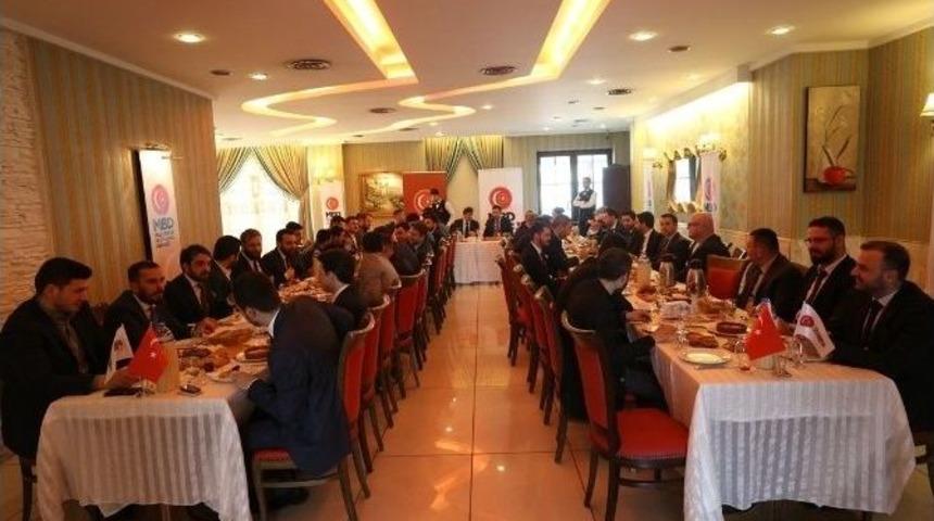 Milli Birlik Ve D&uuml;ş&uuml;nce Derneği&rsquo;nin Temelleri Serdivan&rsquo;da Atıldı