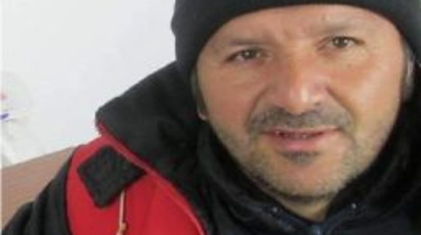 Ormanda &Ccedil;alışırken Kalbine Yenildi