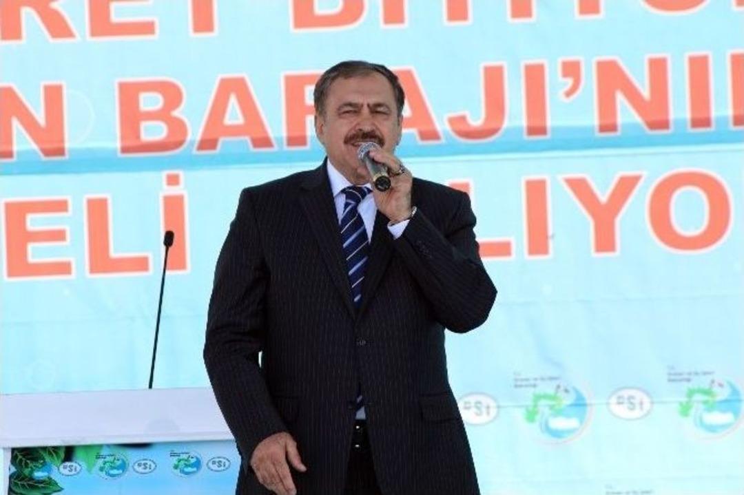Bakan Eroğlu: "eskiden Bir G&ouml;let 22 Yılda Bitiriliyordu, Şimdi Bir Baraj 18 Ayda Tamamlanıyor"