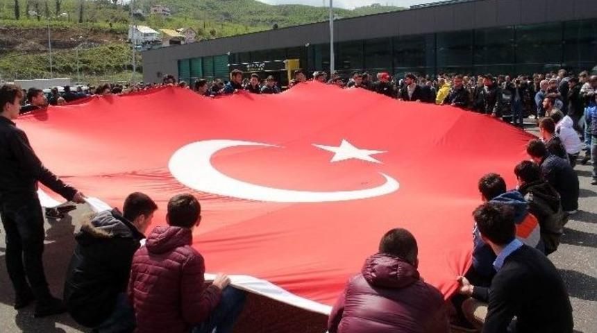 Şehit Uzman &Ccedil;avuş Bekir Kelleci&rsquo;nin Naaşı Ordu&rsquo;ya Getirildi
