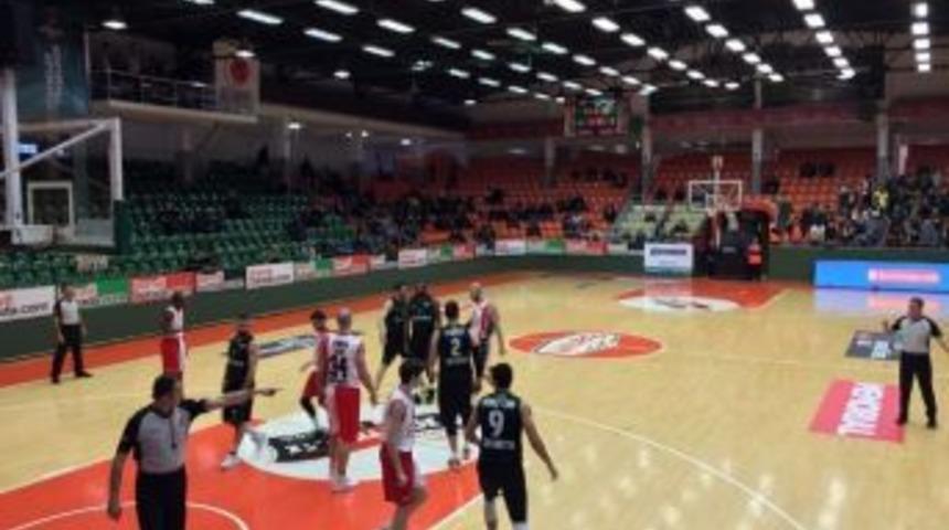 B&uuml;y&uuml;kşehir Basket Takımı Bandırma&rsquo;da Mağlup Oldu