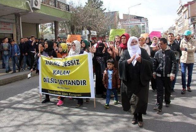 Cinsel İstismar Olayı Protesto Edildi