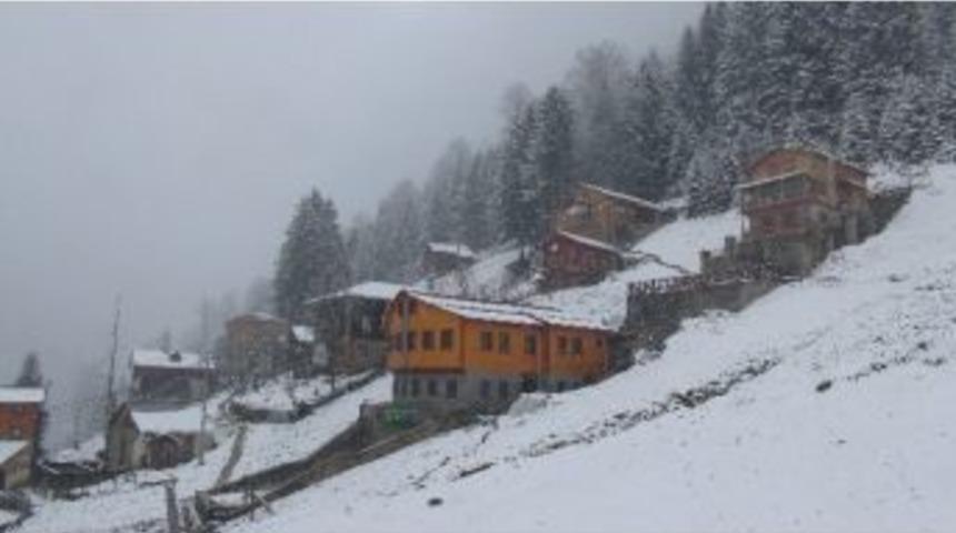 Rize&rsquo;de Kış Geri D&ouml;nd&uuml;