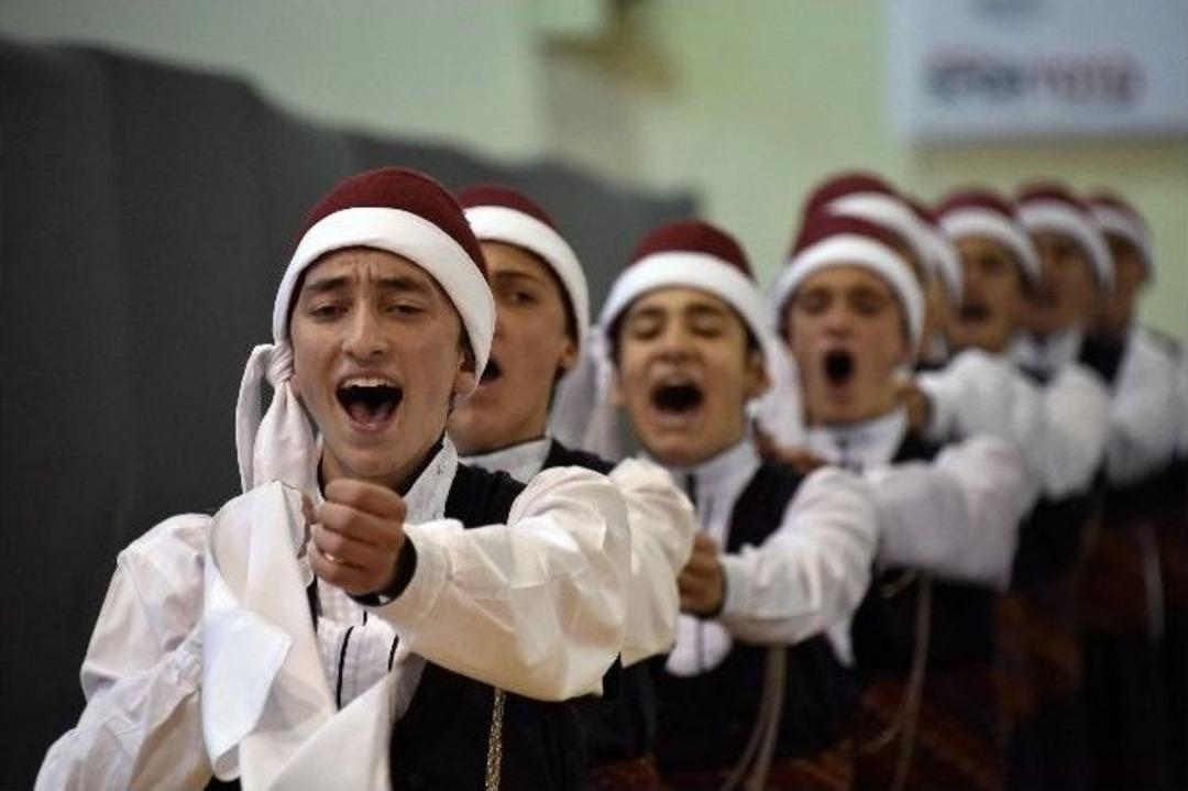 Halk Oyunları Grup M&uuml;sabakaları G&uuml;m&uuml;şhane&rsquo;de Yapıldı