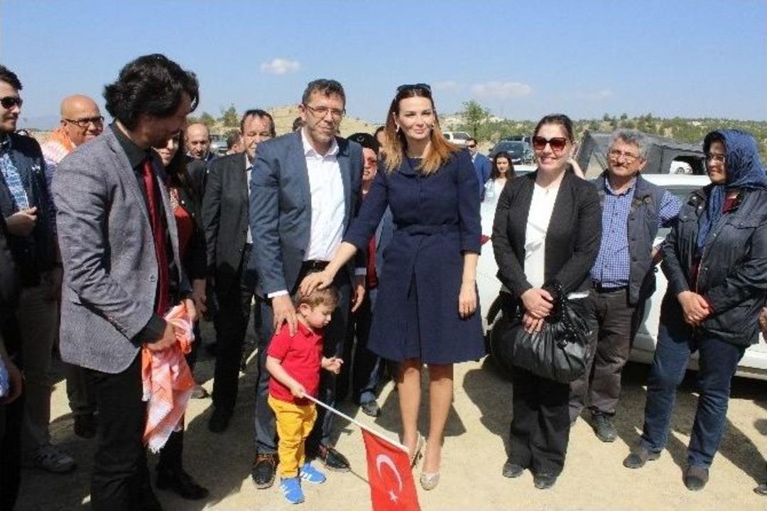 Azeri Milletvekili Paşayeva&rsquo;dan Ermenistan&rsquo;a Sert S&ouml;zler