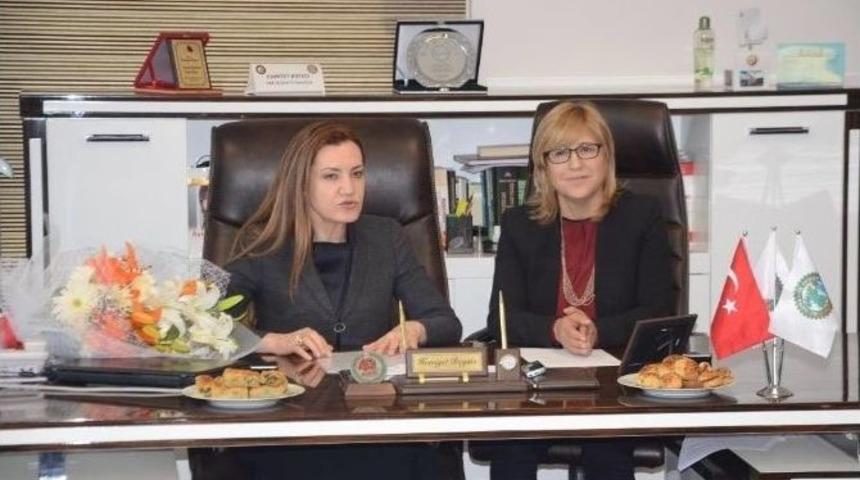 Ak Parti Genel Başkan Yardımcısı Hotar: "720 Bin Taşeron İş&ccedil;i Kadroya Ge&ccedil;ecek"