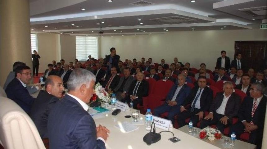 Bakan Yılmaz, Adıyaman&rsquo;da İş Adamı, Sanayici Ve Stk&rsquo;larla İstişare Toplantısı Yaptı