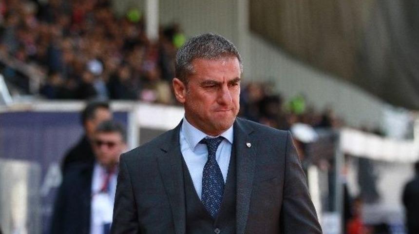 Hamzaoğlu&rsquo;ndan Ertuğrul Sağlam&rsquo;a B&uuml;y&uuml;k Fark